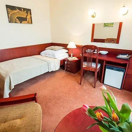 Monti Hotel 4*