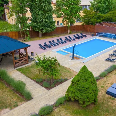 Monti Hotel 4*