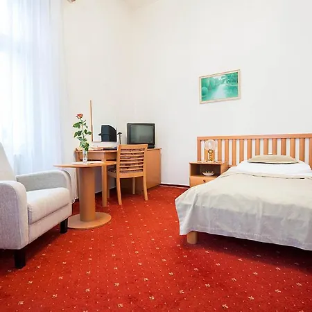 Monti Hotel