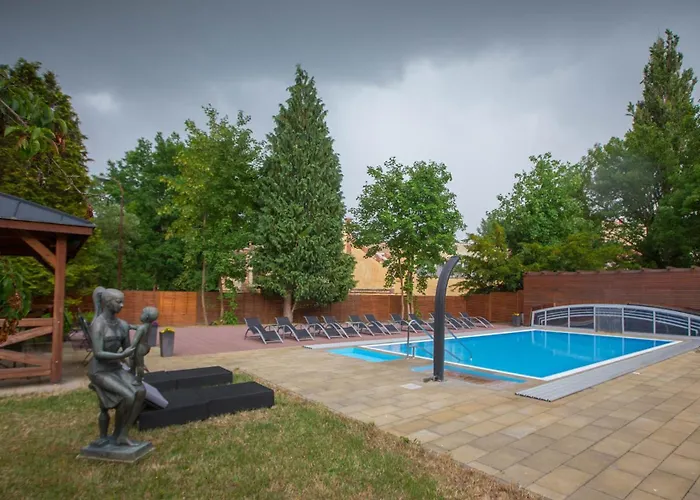 酒店 蒙蒂spa酒店