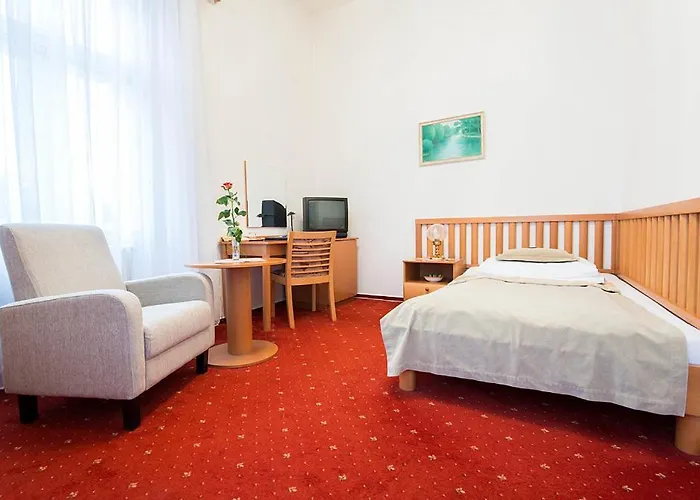 蒙蒂spa酒店 酒店